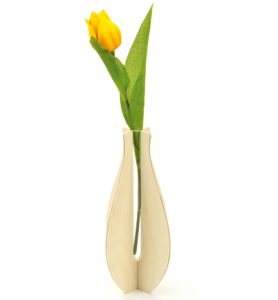 vase à fleurs en bois